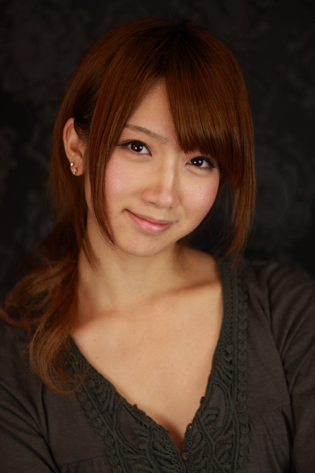 2011051928