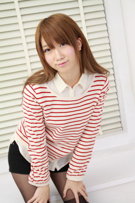 2011052428