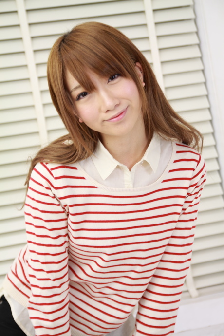 2011052429