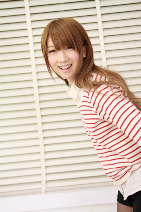 2011052528