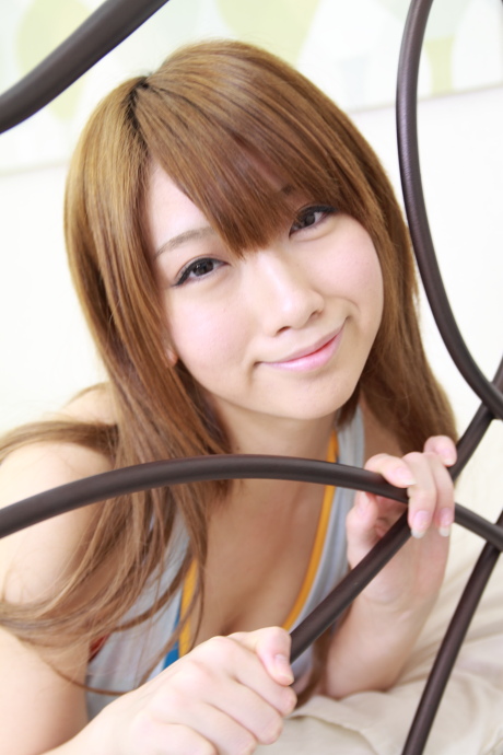 2011061624