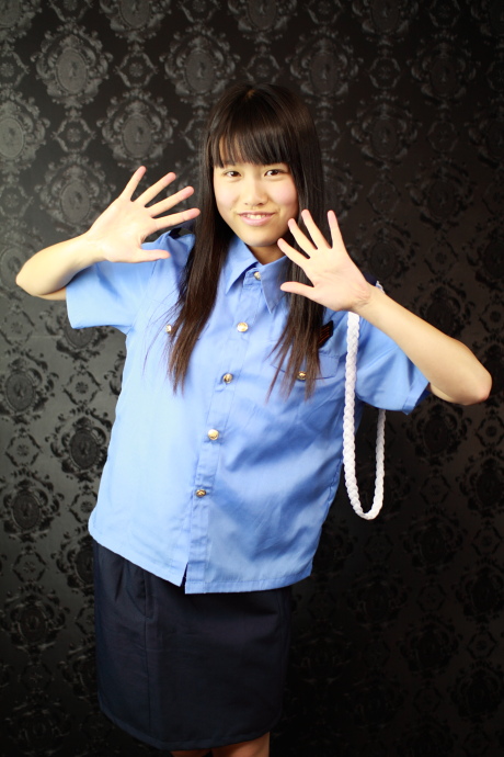 2011073015