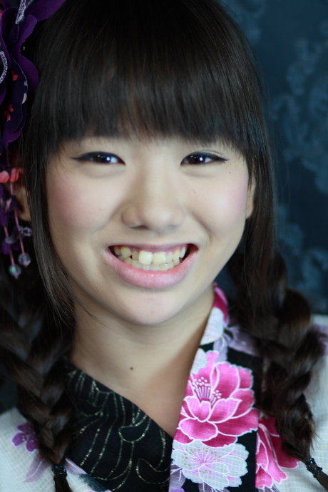 2011090823