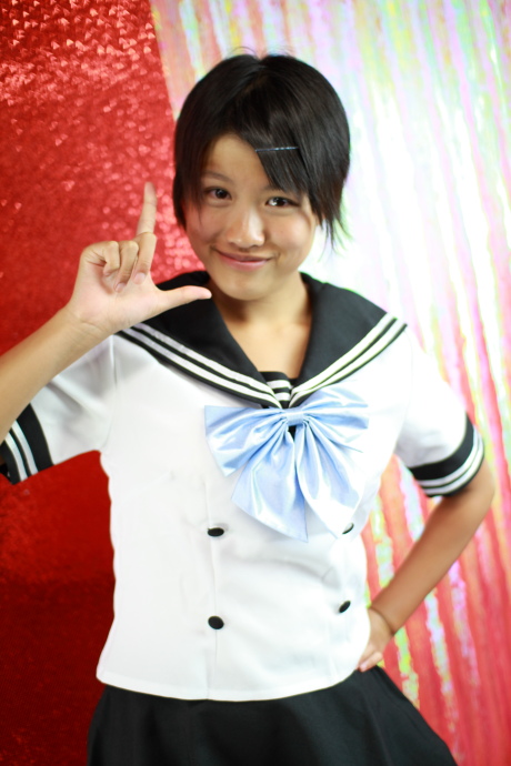 2011093015