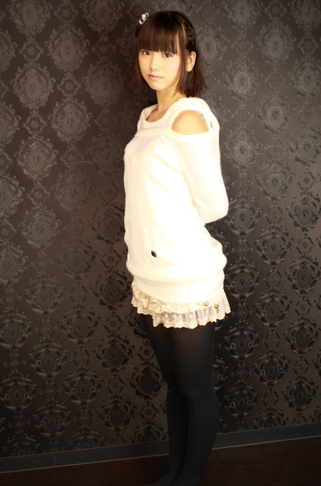 2011122828