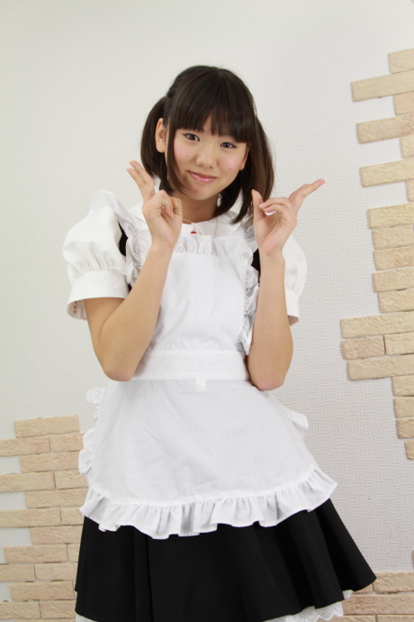 2012030827