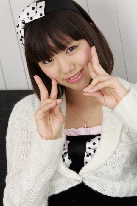 2012032327
