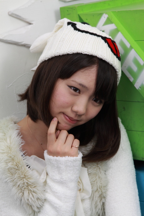 2012032927
