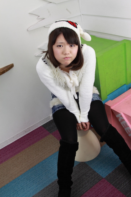 2012040223