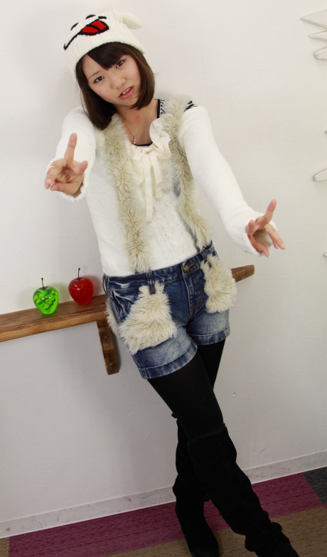 2012040429