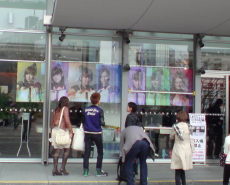 2012040702