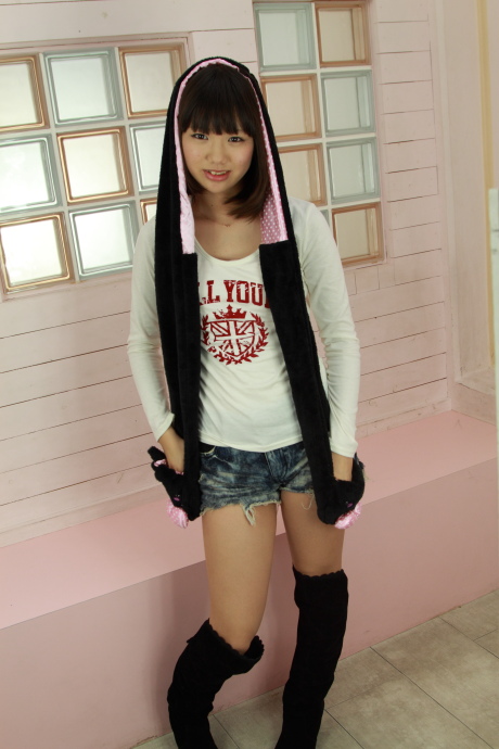 2012041228