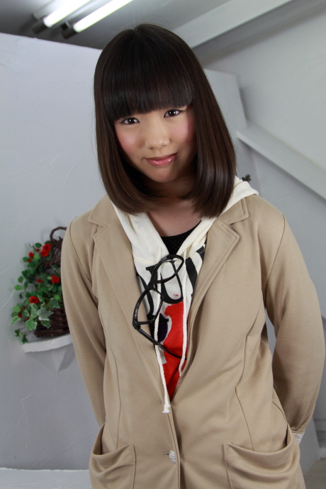 2012043025