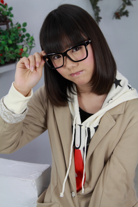 2012050327