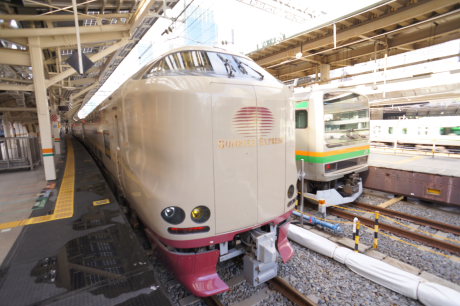 201206100f