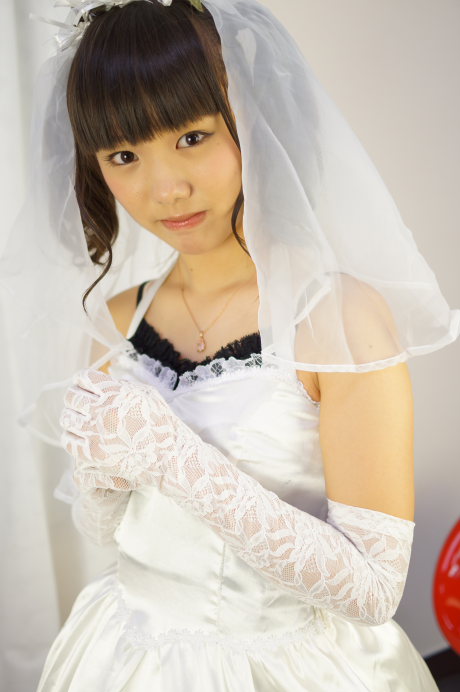 2012081027